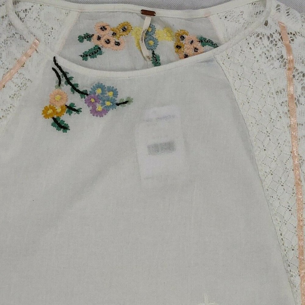 Free People Paris Picnic Patchwork Top Size M - Picture 9 of 15